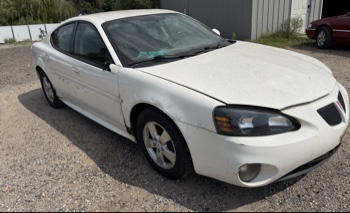 2008 pontiac grand-prix sedan with 118916 miles for sale near elk-river, minnesota 106356_07_pass_front_corner.jpg