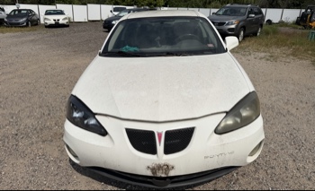 2008 pontiac grand-prix sedan with 118916 miles for sale near elk-river, minnesota 106356_08_front_end.jpg