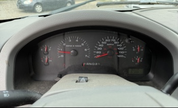 2004 ford f-150 xlt-supercab-5.5-ft-box-2wd with 192068 miles for sale near elk-river, minnesota 106357_43_gauge_cluster.jpg