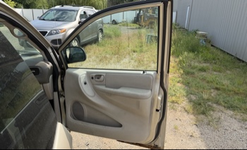 2007 dodge grand-caravan sxt with 141064 miles for sale near elk-river, minnesota 106358_32_passenger_door_panel.jpg