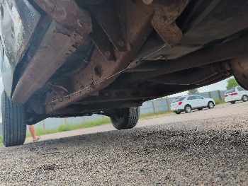 2002 chevrolet silverado-2500hd lt-ext.-cab-short-bed-4wd with 183890 miles for sale near elk-river, minnesota 106360_18_undercar_rear_drv.jpg