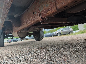 2002 chevrolet silverado-2500hd lt-ext.-cab-short-bed-4wd with 183890 miles for sale near elk-river, minnesota 106360_21_undercar_pass_side.jpg
