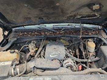 2002 chevrolet silverado-2500hd lt-ext.-cab-short-bed-4wd with 183890 miles for sale near elk-river, minnesota 106360_49_engine_bay.jpg