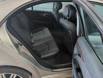 2008 mercedes-benz e-class e350-luxury with 81172 miles for sale near elk-river, minnesota 106365_28_pass_rear_seat.jpg