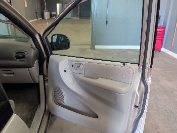 2006 chrysler town-and-country with 141109 miles for sale near elk-river, minnesota 106367_32_passenger_door_panel.jpg