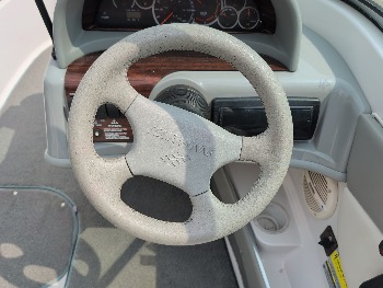 2000 four-winns 180-horizon for sale near elk-river, minnesota 106369_36_steering_wheel.jpg