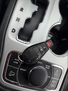 2013 jeep grand-cherokee laredo-4wd with 134157 miles for sale near elk-river, minnesota 106371_51_keys.jpg