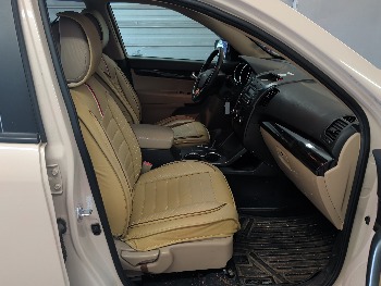 2011 kia sorento lx-4wd with 201883 miles for sale near elk-river, minnesota 106372_31_passenger_seat.jpg