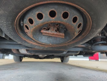 2012 fiat 500 c-pop with 106623 miles for sale near elk-river, minnesota 106373_27_spare_tire.jpg