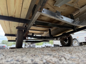 1993 northwood pontoon for sale near elk-river, minnesota 106374_18_undercar_rear_drv.jpg