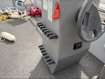 1993 northwood pontoon for sale near elk-river, minnesota 106374_37_left_of_steering_wheel.jpg