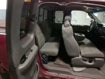 2003 ford f-150 xl-supercab-4wd with 200745 miles for sale near elk-river, minnesota 106377_28_pass_rear_seat.jpg