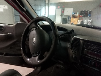 2003 ford f-150 xl-supercab-4wd with 200745 miles for sale near elk-river, minnesota 106377_36_steering_wheel.jpg