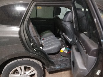 2010 hyundai santa-fe gls-2.4-awd with 186237 miles for sale near elk-river, minnesota 106386_28_pass_rear_seat.jpg