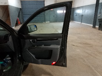 2010 hyundai santa-fe gls-2.4-awd with 186237 miles for sale near elk-river, minnesota 106386_32_passenger_door_panel.jpg