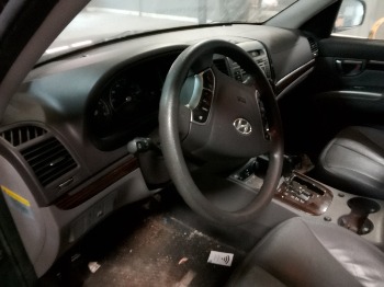2010 hyundai santa-fe gls-2.4-awd with 186237 miles for sale near elk-river, minnesota 106386_37_left_of_steering_wheel.jpg