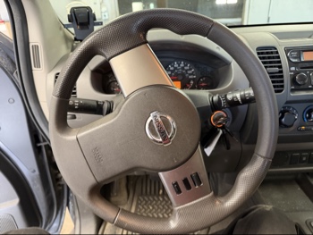 2005 nissan xterra or-2wd with 233878 miles for sale near elk-river, minnesota 106387_36_steering_wheel.jpg