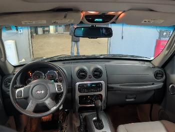 2007 jeep liberty limited-4wd with 169092 miles for sale near elk-river, minnesota 106389_34_whole_dash.jpg