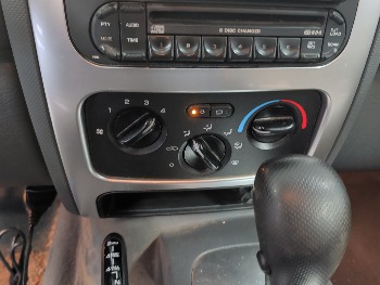 2007 jeep liberty limited-4wd with 169092 miles for sale near elk-river, minnesota 106389_40_climate_control.jpg