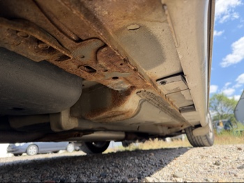 2006 nissan maxima se with 134407 miles for sale near elk-river, minnesota 106396_20_undercar_rear_pass.jpg