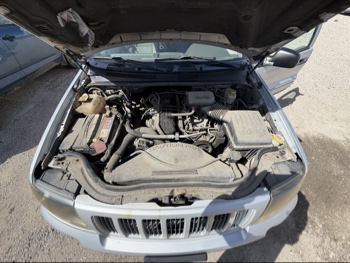 2004 jeep grand-cherokee laredo-2wd with 138807 miles for sale near elk-river, minnesota 106397_49_engine_bay.jpg