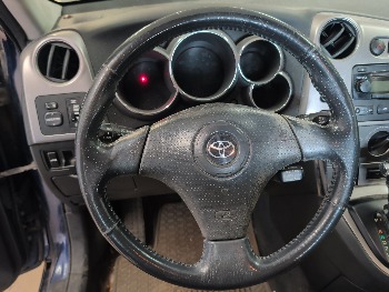 2005 toyota matrix xr-2wd with 144833 miles for sale near elk-river, minnesota 106398_36_steering_wheel.jpg