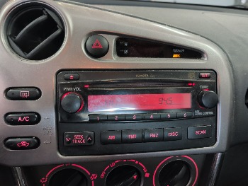 2005 toyota matrix xr-2wd with 144833 miles for sale near elk-river, minnesota 106398_39_radio_closeup.jpg