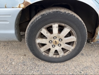 2007 ford crown-victoria lx with 175864 miles for sale near elk-river, minnesota 106403_14_rear_pass_wheel.jpg