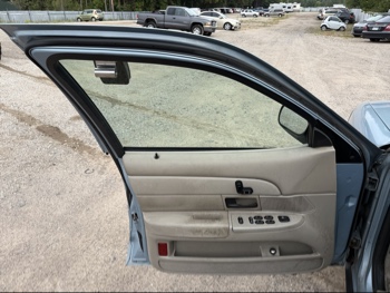 2007 ford crown-victoria lx with 175864 miles for sale near elk-river, minnesota 106403_23_driver_door_panel.jpg