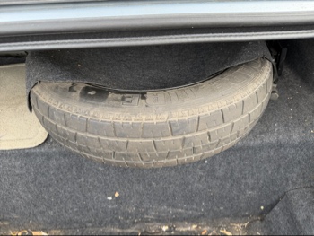 2007 ford crown-victoria lx with 175864 miles for sale near elk-river, minnesota 106403_27_spare_tire.jpg