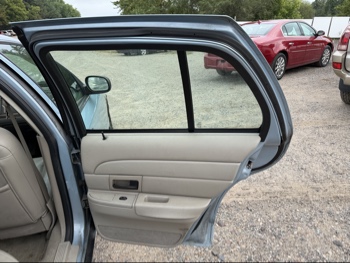 2007 ford crown-victoria lx with 175864 miles for sale near elk-river, minnesota 106403_30_pass_rear_door_panel.jpg