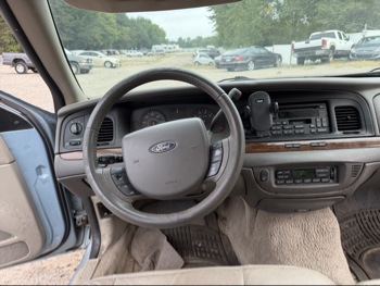 2007 ford crown-victoria lx with 175864 miles for sale near elk-river, minnesota 106403_33_dash_from_driver.jpg