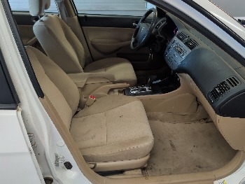 2005 honda civic-hybrid cvt with 161039 miles for sale near elk-river, minnesota 106408_31_passenger_seat.jpg