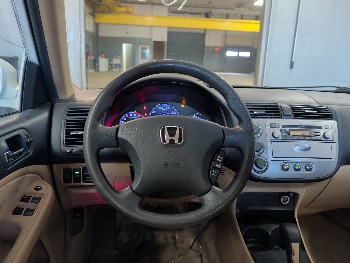 2005 honda civic-hybrid cvt with 161039 miles for sale near elk-river, minnesota 106408_33_dash_from_driver.jpg