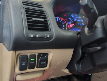 2005 honda civic-hybrid cvt with 161039 miles for sale near elk-river, minnesota 106408_37_left_of_steering_wheel.jpg