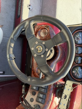2002 triton 205-dc for sale near elk-river, minnesota 106409_36_steering_wheel.jpg