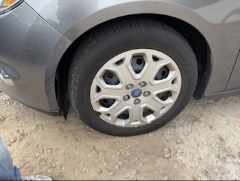 2012 ford focus se with 200341 miles for sale near elk-river, minnesota 106416_12_drv_front_wheel.jpg