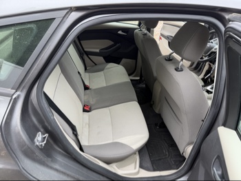 2012 ford focus se with 200341 miles for sale near elk-river, minnesota 106416_28_pass_rear_seat.jpg