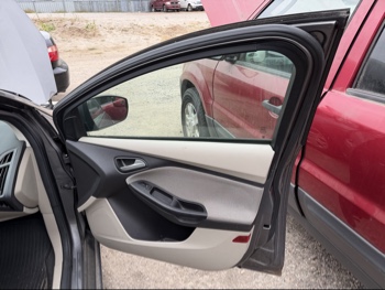 2012 ford focus se with 200341 miles for sale near elk-river, minnesota 106416_32_passenger_door_panel.jpg