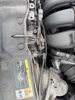 2012 ford focus se with 200341 miles for sale near elk-river, minnesota 106416_50_oil_dipstick.jpg