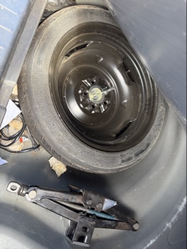 2007 toyota corolla ce with 165644 miles for sale near elk-river, minnesota 106417_27_spare_tire.jpg