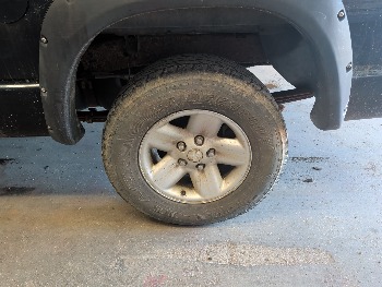2002 dodge ram-1500 st-quad-cab-short-bed-4wd with 216281 miles for sale near elk-river, minnesota 106418_13_rear_drv_wheel.jpg