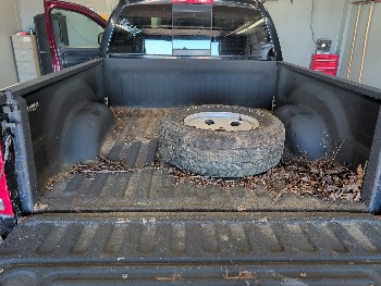 2002 dodge ram-1500 st-quad-cab-short-bed-4wd with 216281 miles for sale near elk-river, minnesota 106418_26_trunk.jpg