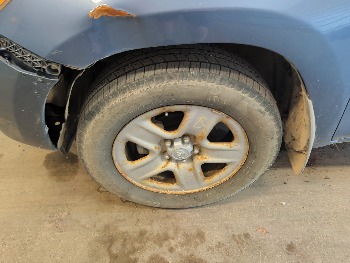 2007 toyota rav4 base-i4-4wd with 228184 miles for sale near elk-river, minnesota 106419_12_drv_front_wheel.jpg