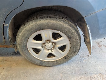 2007 toyota rav4 base-i4-4wd with 228184 miles for sale near elk-river, minnesota 106419_13_rear_drv_wheel.jpg