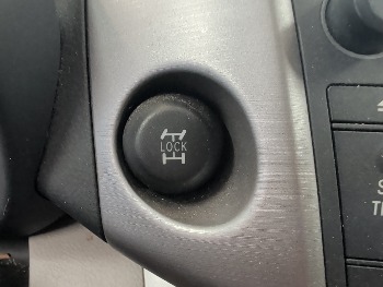 2007 toyota rav4 base-i4-4wd with 228184 miles for sale near elk-river, minnesota 106419_38_4x4_switch.jpg