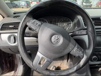 2012 volkswagen passat with 133891 miles for sale near elk-river, minnesota 106420_36_steering_wheel.jpg
