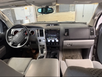 2007 toyota tundra with 155237 miles for sale near elk-river, minnesota 106421_34_whole_dash.jpg