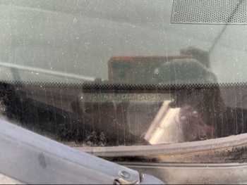 2007 toyota tundra with 155237 miles for sale near elk-river, minnesota 106421_48_windshield_vin_plate.jpg