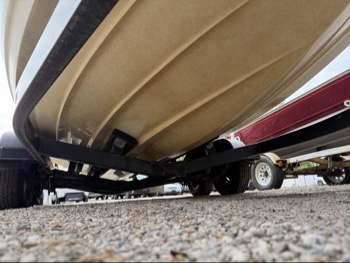2000 sea-ray boat for sale near elk-river, minnesota 106422_21_undercar_pass_side.jpg